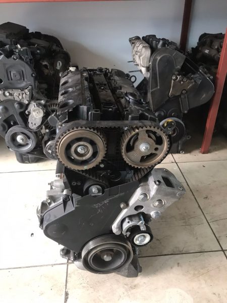 Peugeot 406 2.0 benzinli motor