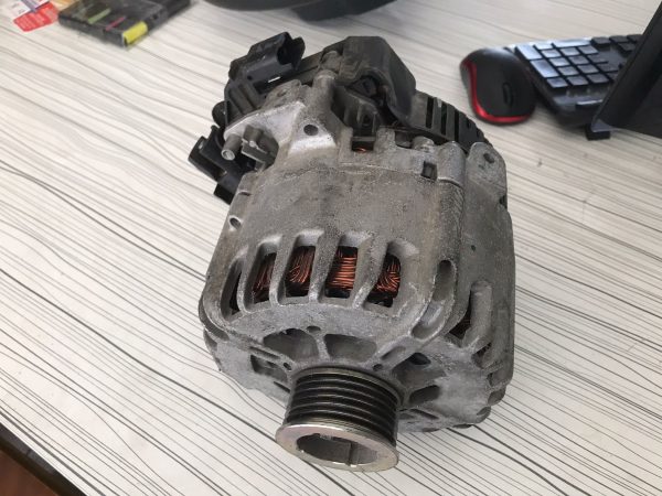 Peugeot 508 1.6 EHDİ Start Stoplu Şarj Dinamosu