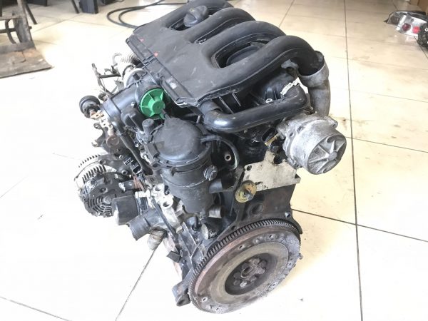 Cıtröen berlingo 1.9 komple motor